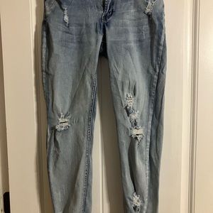 Refuge size 4 jeans
